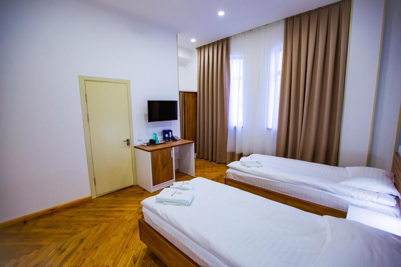 Art Eco Hotel ทาชเคนต์ ภายนอก รูปภาพ